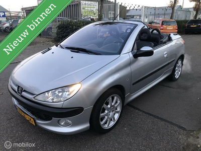 Te Koop Peugeot 206 CC 2.0-16V- Zeer Netjes