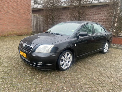 Toyota Avensis 2.4 VVTi Executive SEDAN