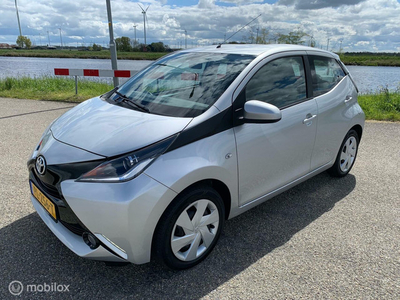 Toyota Aygo 1.0 VVT-i Fashion Edition Chique Automaat