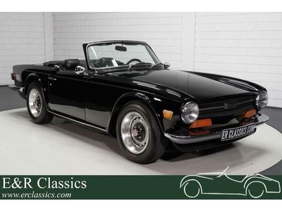 Triumph TR6 Gerestaureerd Triple Black 1971