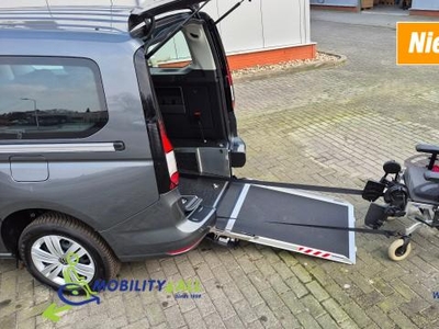 Volkswagen Caddy Maxi DSG Rolstoelauto met DIGI- dachboard