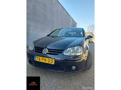 Volkswagen Golf 1.4 FSI Sportline