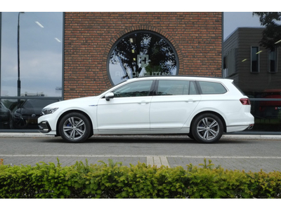 Volkswagen Passat Variant 1.4 TSI PHEV GTE Trekhaak, Achteruitrijcamera, Matrix LED