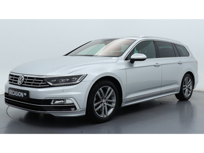 Volkswagen Passat Variant 1.5 TSI 150pk DSG Highline Business R Panoramadak Leder