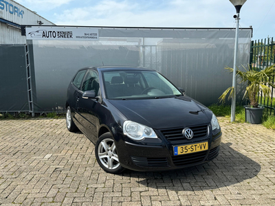 Volkswagen Polo 1.4-16V Comfortline - Airco - Cruise - NIEUWE APK