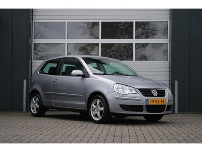 Volkswagen Polo 1.4-16V Turijn Automaat