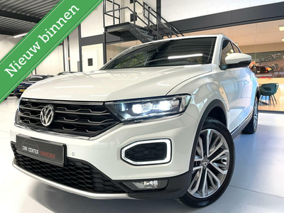 Volkswagen T-Roc 1.5 TSI Sport/ Camera/ Navi/ LED/ Virtual Dashboard