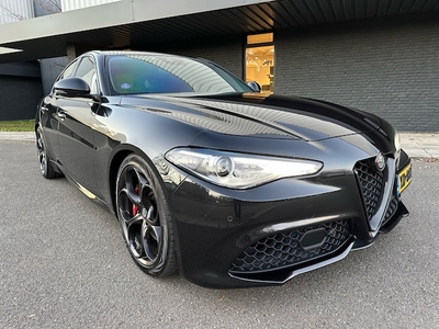 Alfa Romeo Giulia Benzine