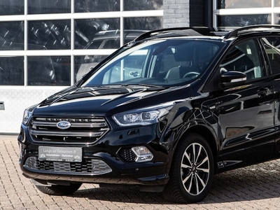 Ford Kuga Benzine