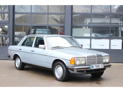 Mercedes-Benz 200-Serie Diesel