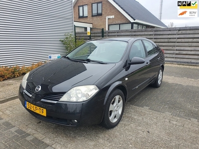 Nissan Primera Benzine