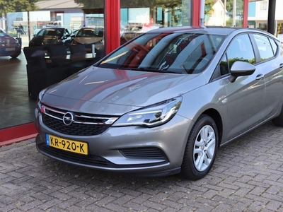 Opel Astra Benzine