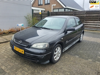 Opel Astra Benzine