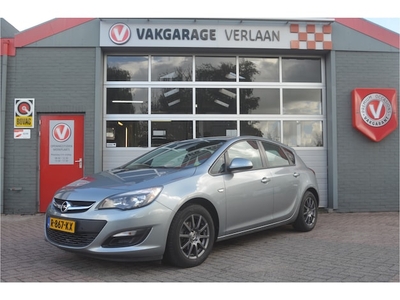 Opel Astra Benzine