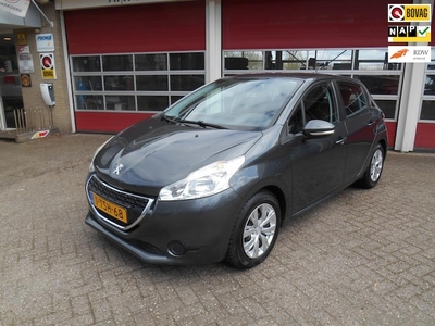 Peugeot 208 Benzine