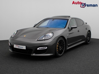 Porsche Panamera Benzine