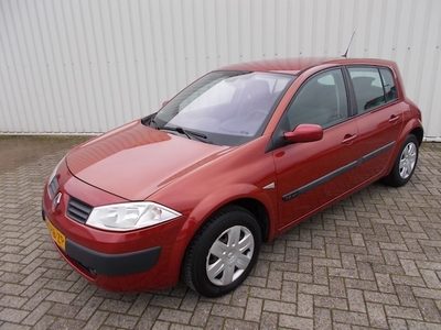 Renault Megane Benzine