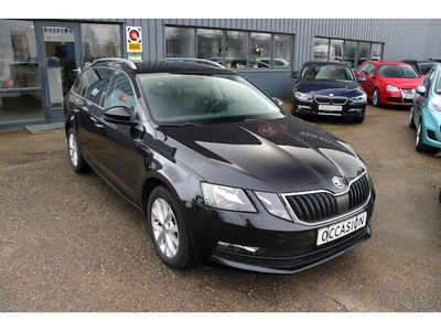 Skoda Octavia Benzine