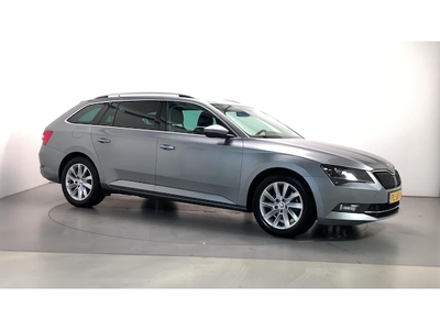 Skoda Superb Benzine