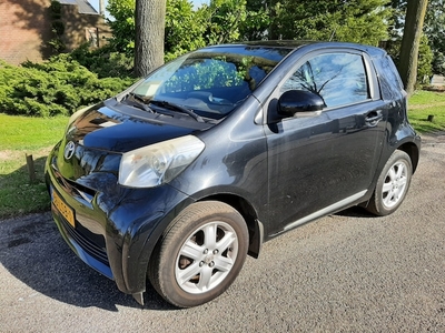 Toyota iQ Benzine