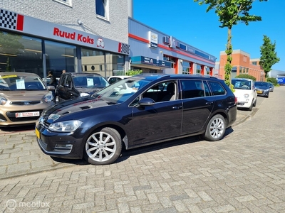 Volkswagen Golf Benzine