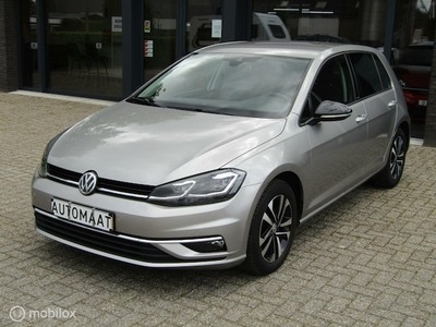 Volkswagen Golf Benzine