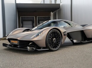 Aston Martin Valkyrie - Satin Arizona Bronze - 1 of 150