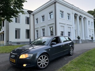 Audi A4 Avant AUT 1.8 Turbo VOLLEDER (bj 2008)