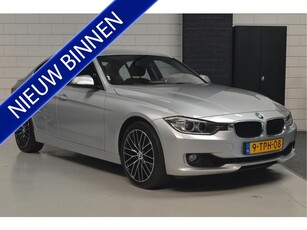 BMW 3-serie 320i Executive // 167.000 km // CLIMA // NAVI