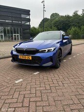 BMW 3-serie Touring 330e xDrive Volledig M, alle opties