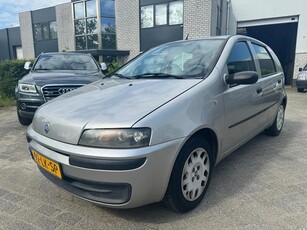 Fiat Punto 1.2-16V Dynamic Airco Lees Beschrijving