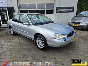 Ford Mondeo 1.8-16V Ghia Platinum TREKHAAK..CLIMA