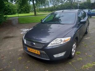 Ford Mondeo 2.0-16V Limited