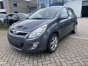 Hyundai I20 1.1 CRDi Business Edition Bj 2012