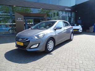 Hyundai i30 1.6 GDI i-Drive Cool Plus + trekhaak (bj 2015)