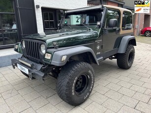 Jeep JEEP WRANGLER 4.0 L 6 Cil, Hard Top, Vele Extra's