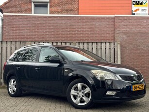 Kia Cee'd Sporty Wagon 1.4 CVVT Seven