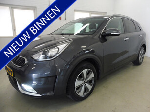 Kia Niro 1.6 GDi Hybrid BusinessLine Leer | Navi | Lane ass | Stuurverw. | NL auto | Camera | Geen afleverkosten