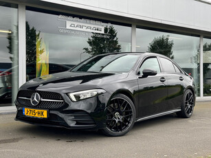 Mercedes-Benz A-klasse 250 AMG night pakket automaat , afneembare trekhaak , achteruitrij camera