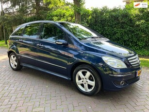 Mercedes-Benz B-klasse 150 met Airco Trekhaak! ZEER MOOI