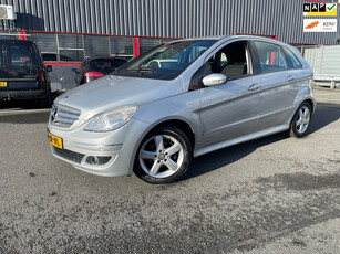 Mercedes-Benz B-klasse 170 / NAP / AUTOMAAT / DEALER OH / CAMERA / AIRCO / SP VLG /