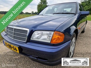 VERKOCHT Mercedes C-klasse YOUNGTIMER Classic C180 C 180