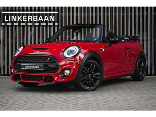 MINI Cabrio 2.0 Cooper S | JCW Pakket | LED | Black Pack | Navi | NL Auto |