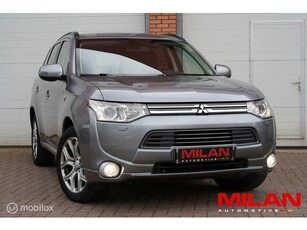 Mitsubishi Outlander 2.0 PHEV Intense + TREKHAAK NAP DEALER