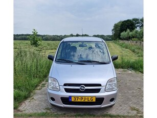 Opel Agila 1.2-16V Essentia