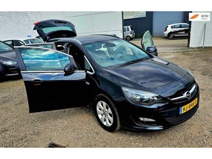 Opel Astra Sports Tourer 1.4 Turbo Edition ZEER NETJES