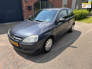 Opel Corsa 1.2-16V Rhythm APK bij aflevering