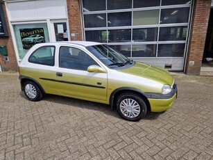 Opel Corsa 1.2i-16V 