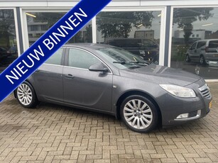 Opel Insignia 1.8 Edition 50% deal 2.975,- ACTIE Trekhaak /