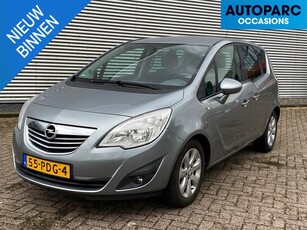 Opel Meriva 1.4 Turbo Cosmo AIRCO, TREKHAAK, GOED ONDERHOUDEN, HALF LEDER.